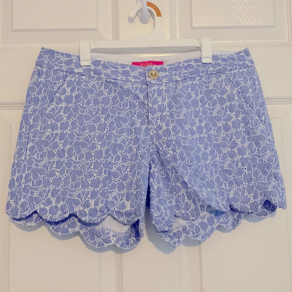 Lilly Pulitzer size 4, 5 inch inseam buttercup shorts, nautical print